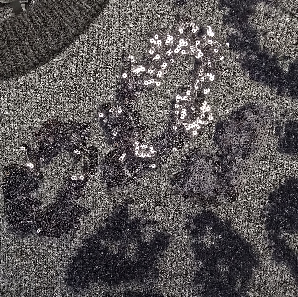 DKNY Sequin Sweater Gray Black Leopard Print Fuzzy Knit Long Sleeve Relaxed L - Picture 4 of 14
